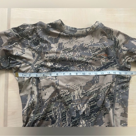 Sitka Core Lightweight Crew Short Sleeve Size Small - Picture 7 of 8